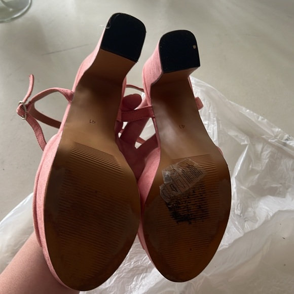 H&M  ankle strap  platform pumps ( platform sandals ) in brushed salmon pink - Picture 7 of 7